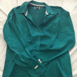 Express - The Essential Shirt